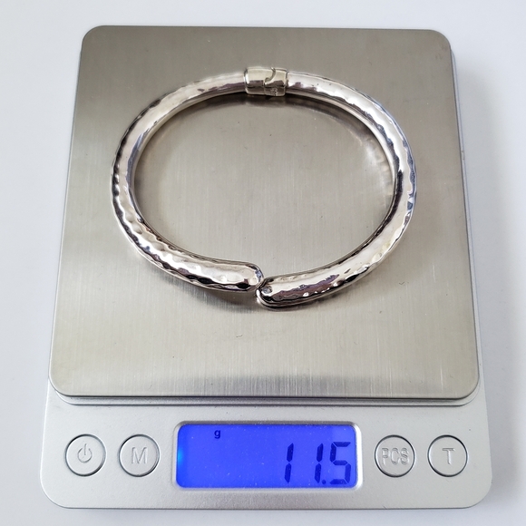 925 Sterling Silver Hammered Bypass Cuff Bracelet - Picture 5 of 10